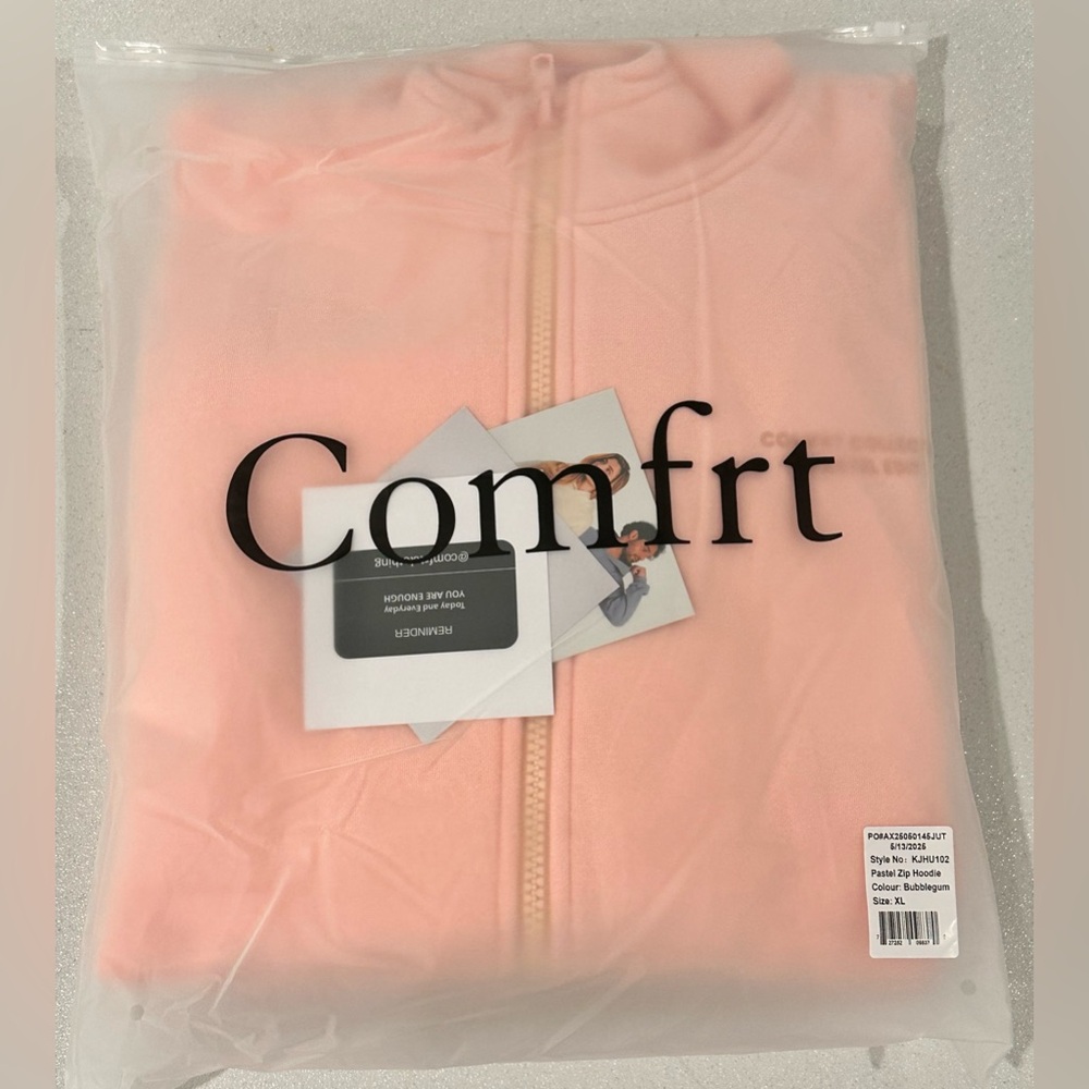 Comfrt Pastel Full Zip Unisex Bubblegum Hoodie, Size XL